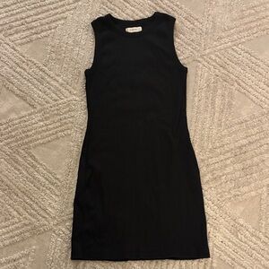 Everlane ribbed black body con Dress